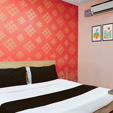 דלהי Super Hotel O S J Residency מראה חיצוני תמונה