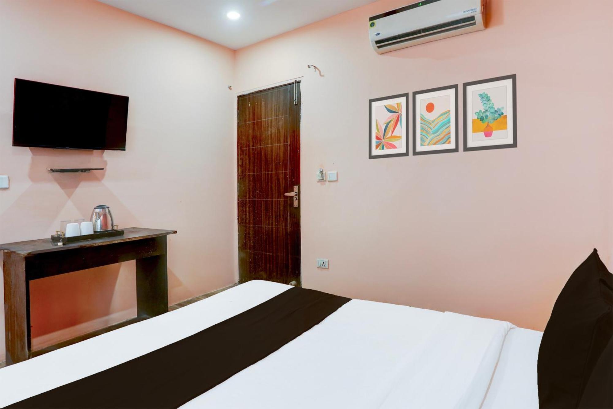 דלהי Super Hotel O S J Residency מראה חיצוני תמונה